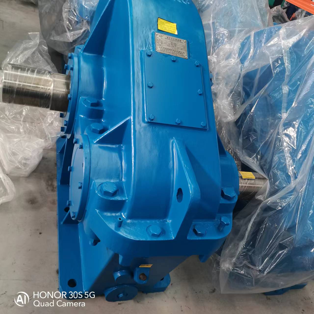 泰隆ZDH卧式软齿面齿轮减速器 4 泰隆ZDH卧式软齿面齿轮减速器 4